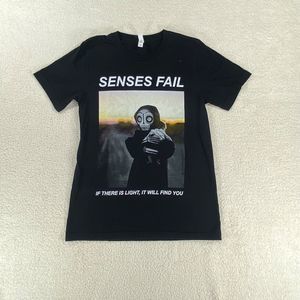 Canvas Senses Fail If‎ There Is Light, It Will Find You Adult Black T-Shirt Sz M